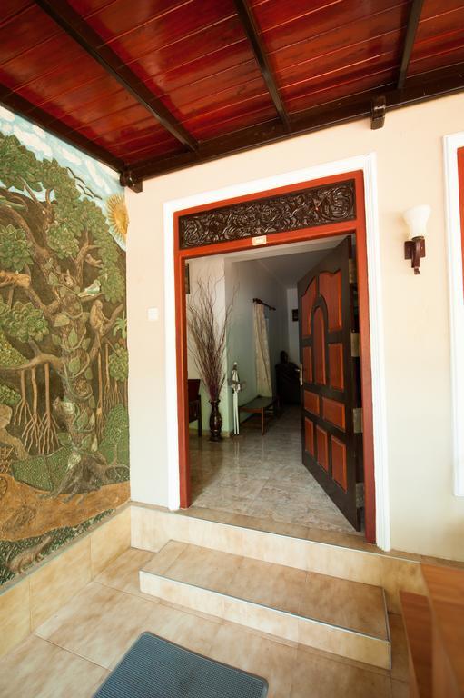 Dream Villa Mirissa Exterior photo
